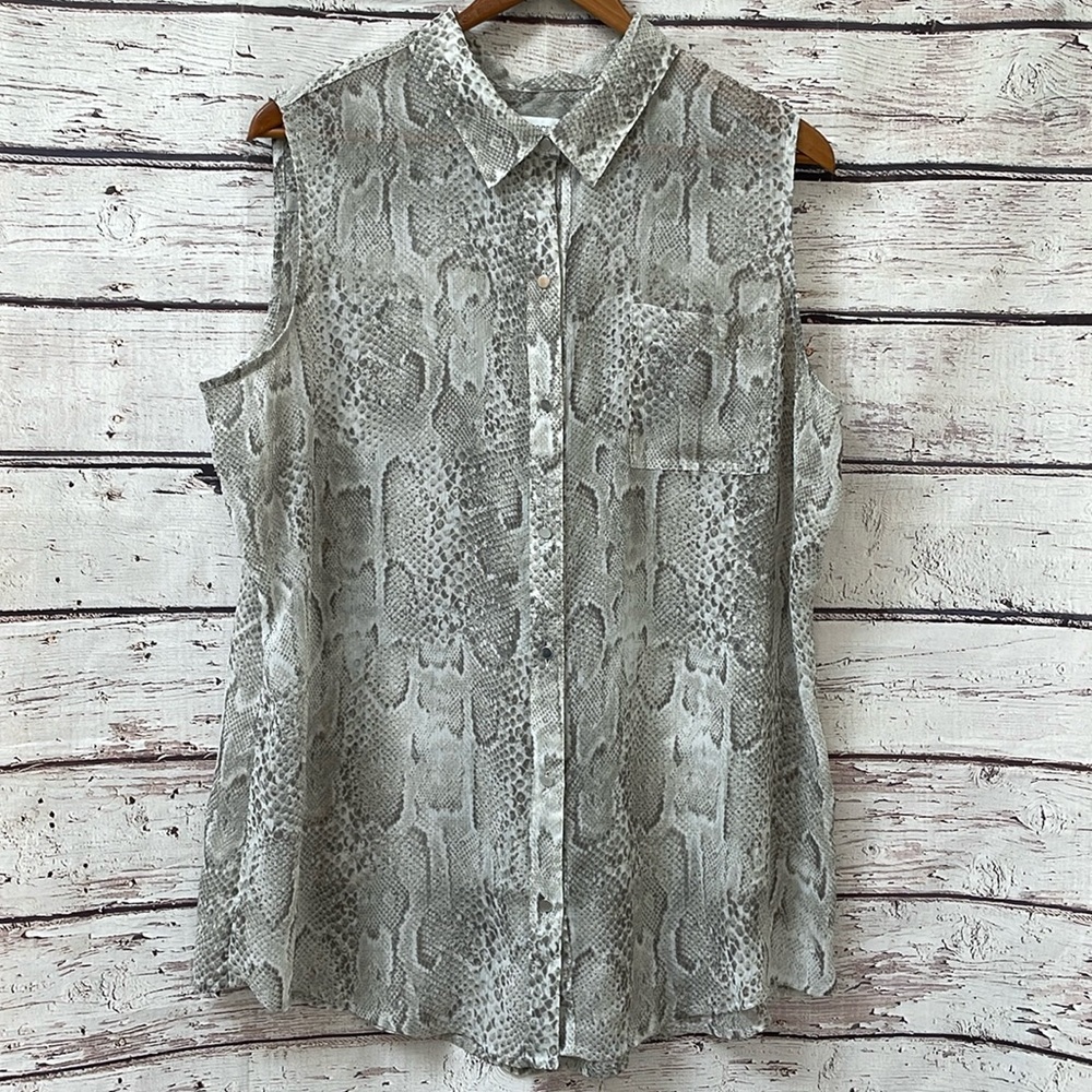 Women's Sleeveless Top